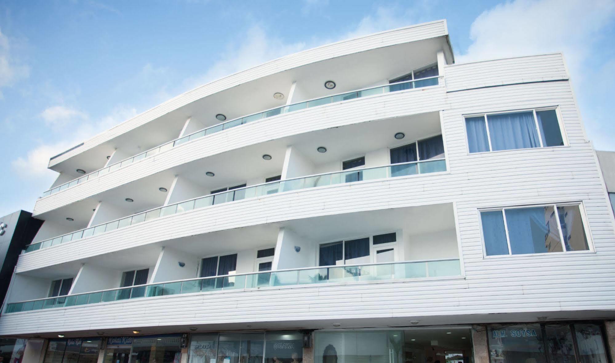 On Vacation Coral Flower San Andres  Exterior photo